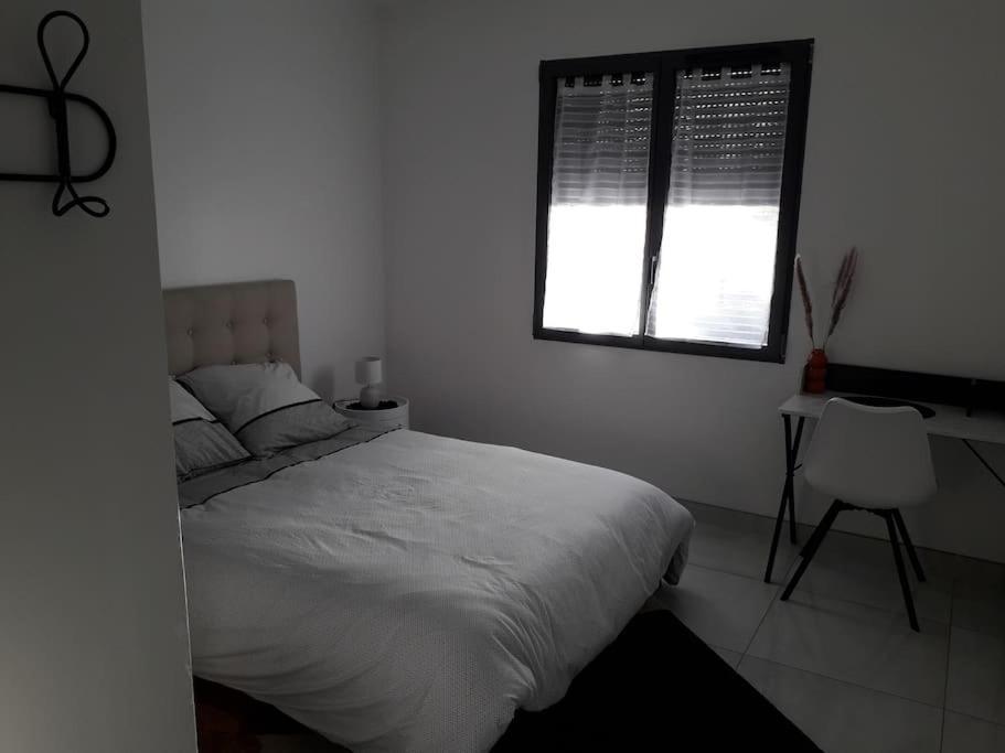 Maison Neuve De Standing 150 M2 Croix-Chapeau Extérieur photo